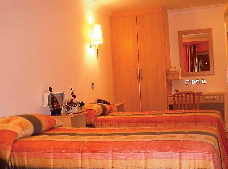 فندق The Corralea Court تيَم المظهر الخارجي الصورة